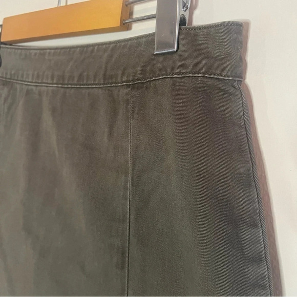 Forever 21  | Skirt - Picture 2 of 3